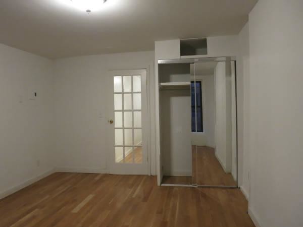 Foto del edificio - 630 10th Ave