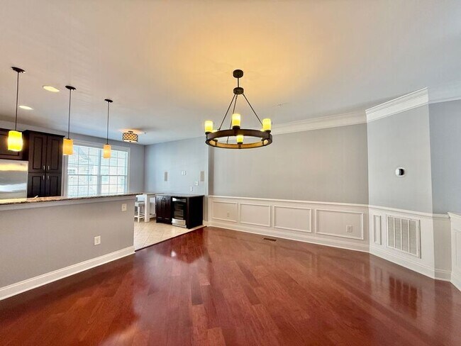 Building Photo - 10321 Sablewood Dr