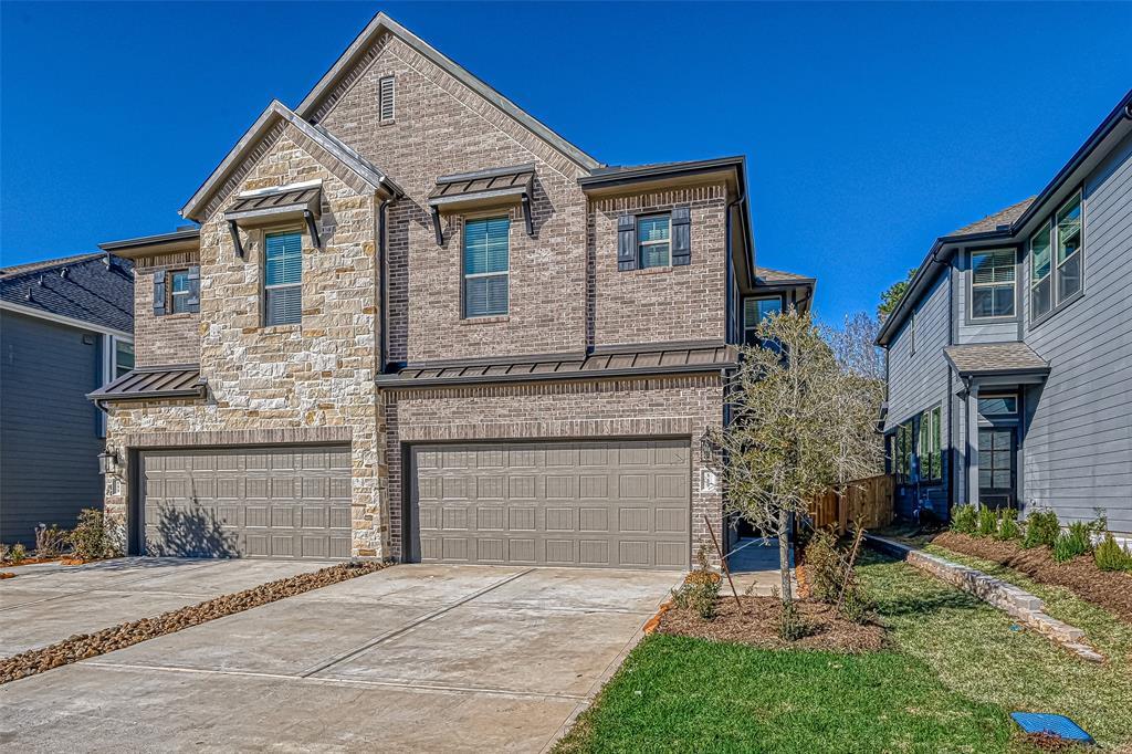 Primary Photo - 559 Longleaf Pine Dr