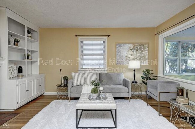 Photo - 6115 Indianola Ave Apartment