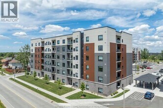 Building Photo - 4785 Walker Rd