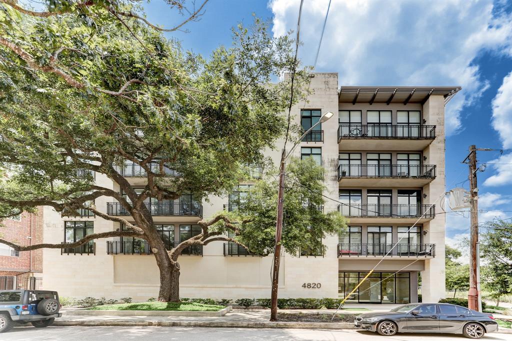 Foto principal - 4820 Caroline St