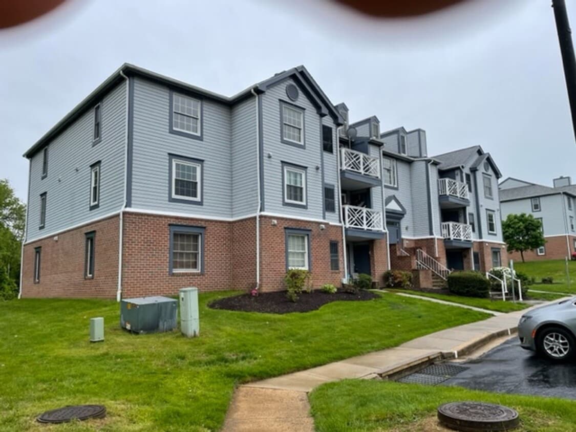 Foto principal - ABINGDON - LAURAL WOODS CONDO