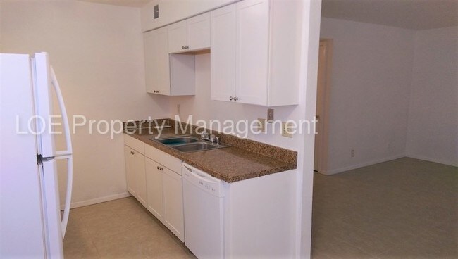 Foto del edificio - 3512 Lafayette Dr NE