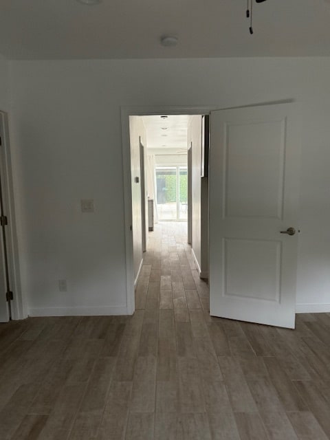 Pasillo - 7949 Nita Ave