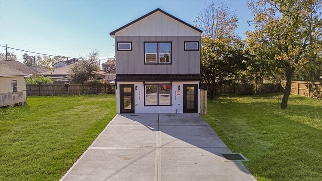 Building Photo - 9708 Stedman St