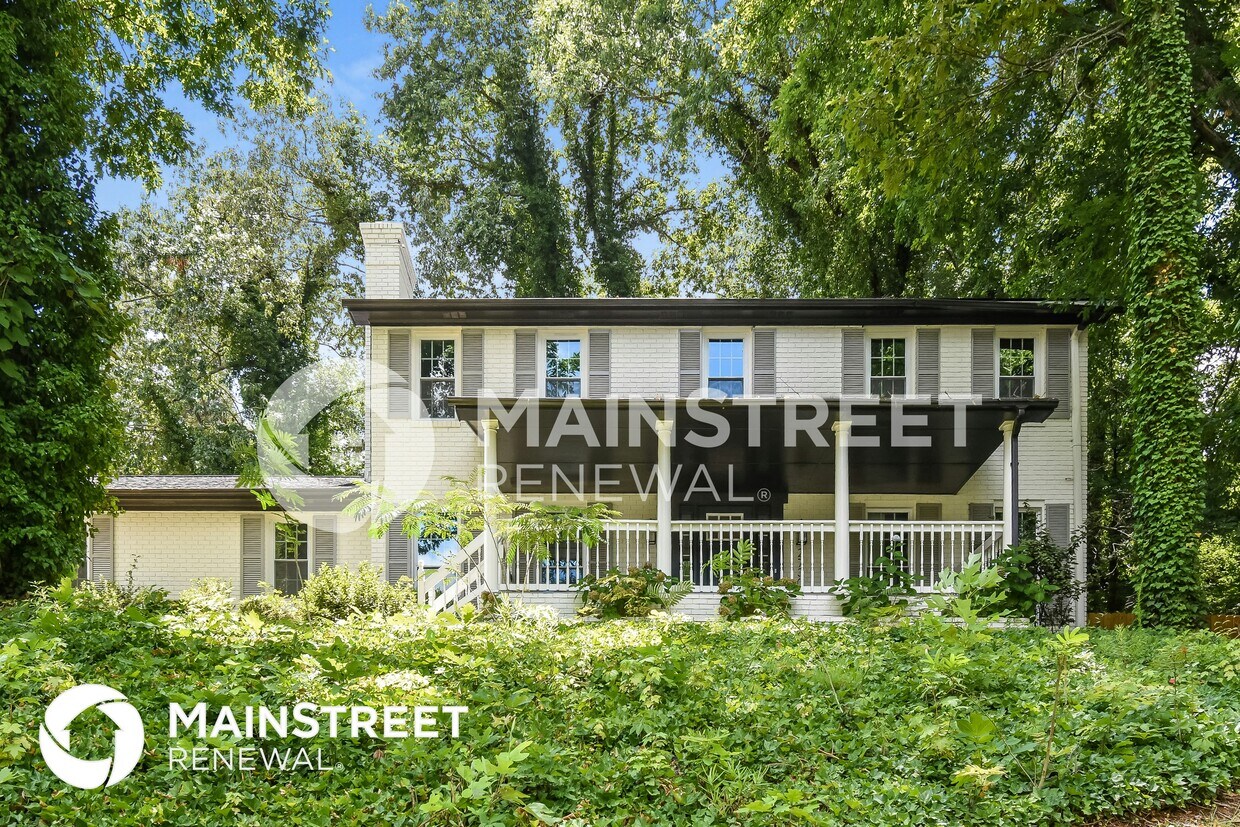 Foto principal - 2730 Cedarbrook Dr