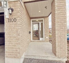 Building Photo - 1100 Barrow Ave.