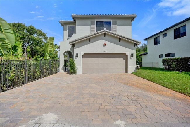 Building Photo - 13145 Addilyn Ct