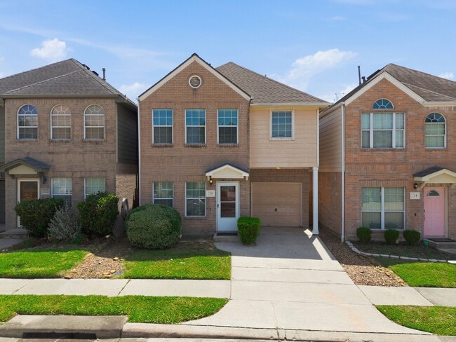 Building Photo - 218 Plaza Del Sol Park