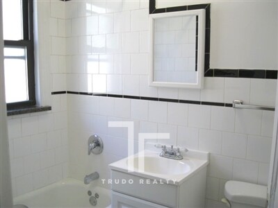 Foto del edificio - 2617 N Spaulding Ave