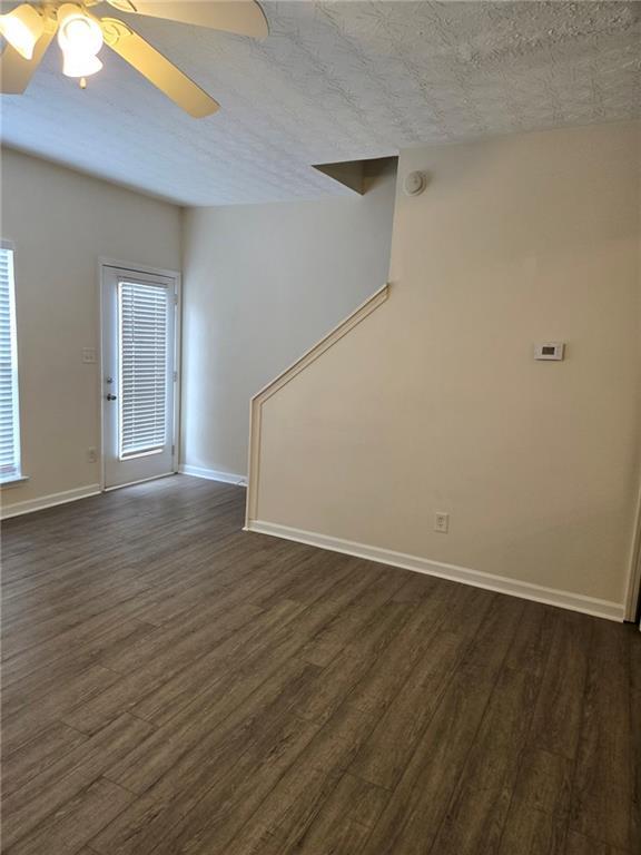 Foto del edificio - 2197 Hawks Bluff Trail NW