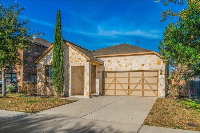 Building Photo - 4906 Madrid Dr