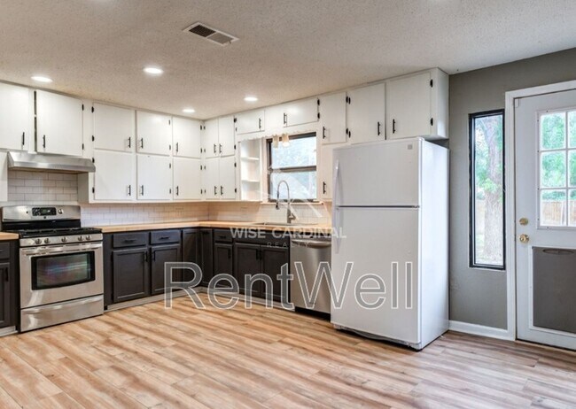 Foto del edificio - 4906 60th St