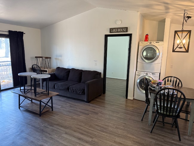 Building Photo - 6 Rancho Vista Ln