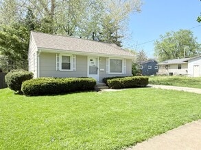 Building Photo - 813 N Fell Ave
