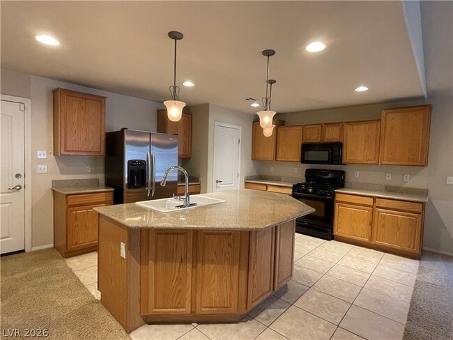 Foto del edificio - 417 Colorful Rain Ave