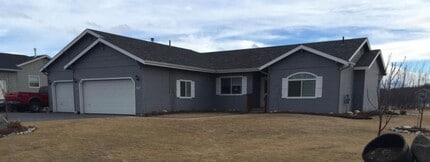 Building Photo - 2887 N Terrell Dr