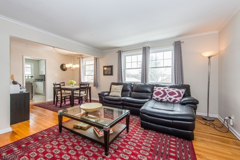 12 Green Acres Dr Unit 43, Verona, NJ 07044 Condo for Rent in Verona, NJ