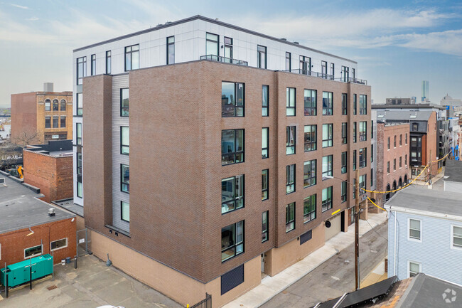 La 420 West Broadway se encuentra en el sur de Boston. - The Mezz