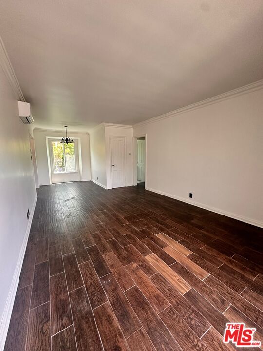 Building Photo - 4950 Beverly Blvd