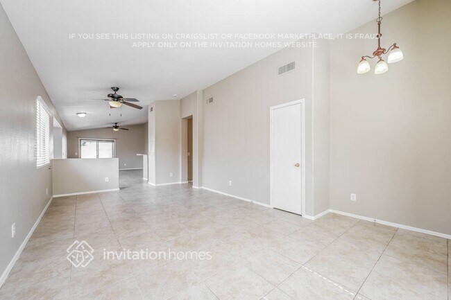 Foto del edificio - 16416 N 138th Ln