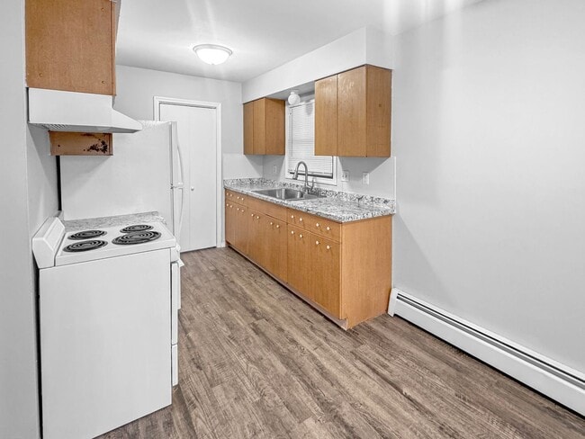 Building Photo - 3111 Hubal Ave SW