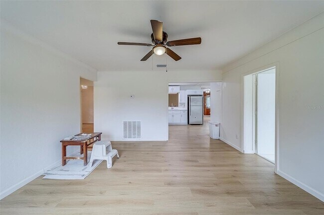 Foto del edificio - 2562 18th Ave N