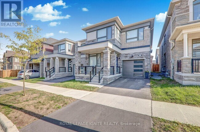 Building Photo - 1405 Longspur Trl