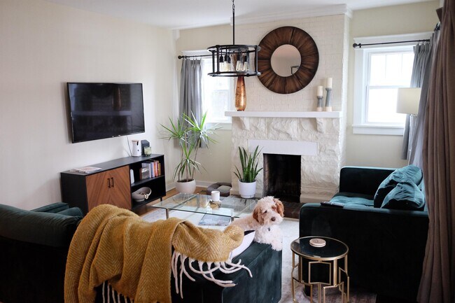 Foto del edificio - 1405 Woodland St