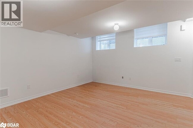 Photo du bâtiment - 148 Nottingham Rd