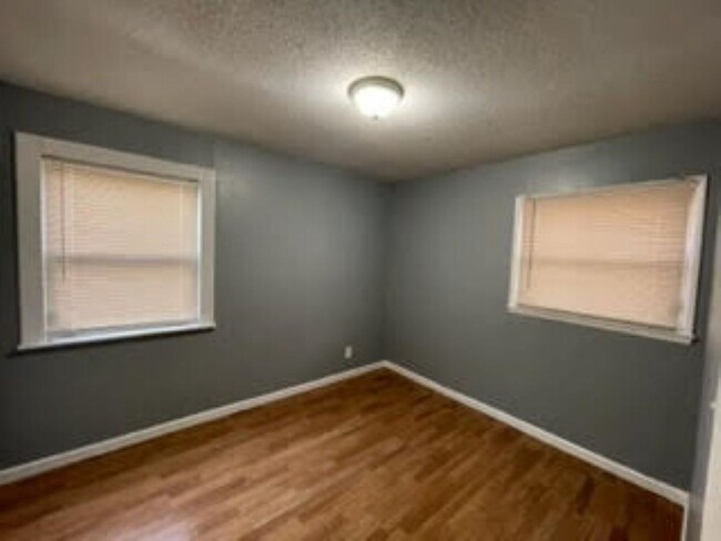 Foto del edificio - Move in ready