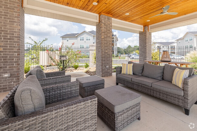 Pavilion - The Hudson at Central Landing