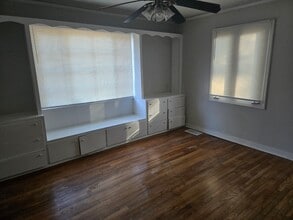 Building Photo - 3987 Berkley Dr