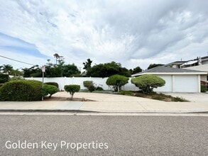 Building Photo - 870 Laguna Dr