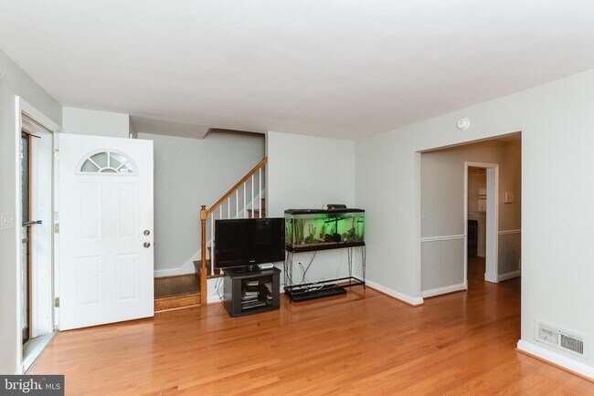 Building Photo - 1243 Gittings Ave