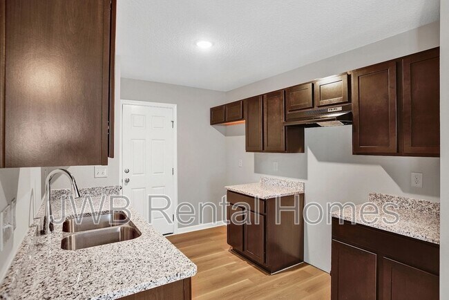 Building Photo - 63 W 53rd St