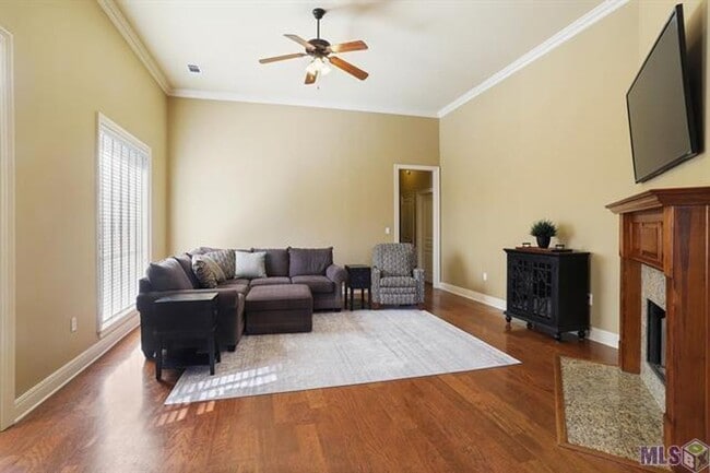 Building Photo - 36303 E Pine Grove Ct