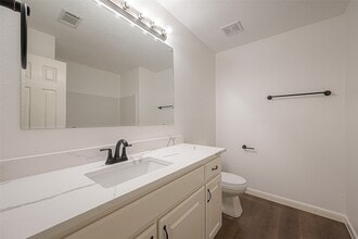 Building Photo - 29019 Red River Loop