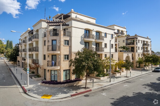 Building Photo - Delacey Place