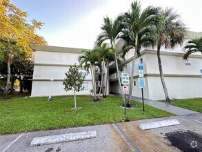 Building Photo - 4205 N University Dr