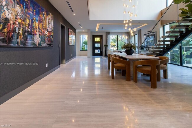 Foto del edificio - 5 br, 6.5 bath House - 7630 SW 58th Ave