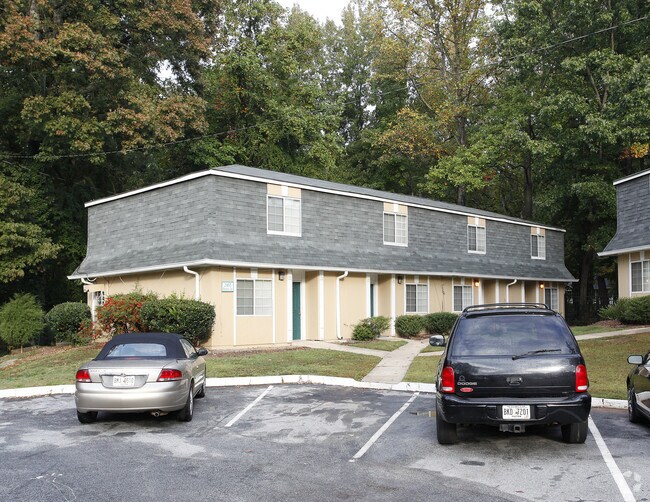 Harmony Pointe Apartments East Point, GA