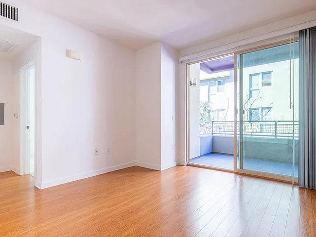 Foto del edificio - 235 San Pedro St