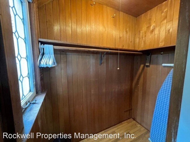 Building Photo - 3 br, 3 bath House - 415 West Portal Ave