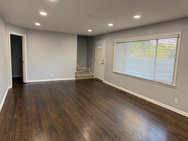 Living Room - 3565 Crooks Rd