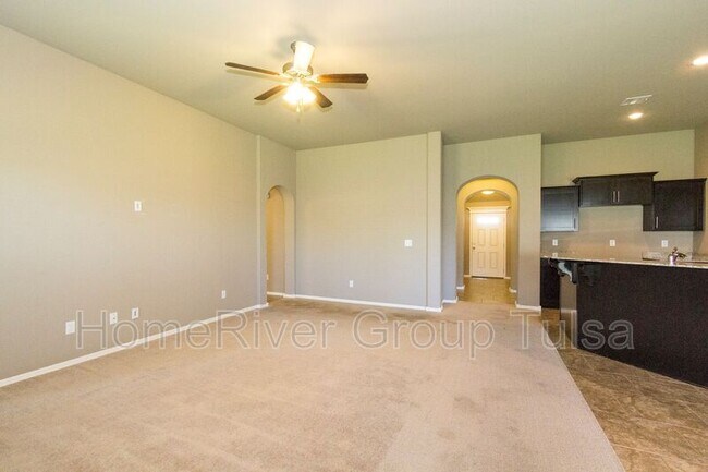 Building Photo - 4318 S 174th E Ave