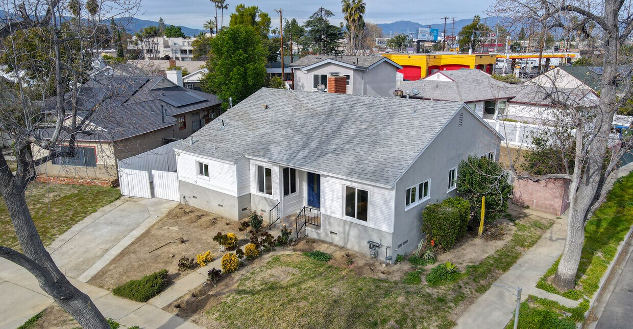 17023 Burton St, Van Nuys, CA 91406 House Rental in Van Nuys, CA