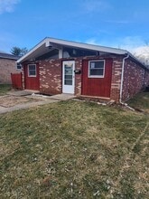 Building Photo - 177-179 Day Ave