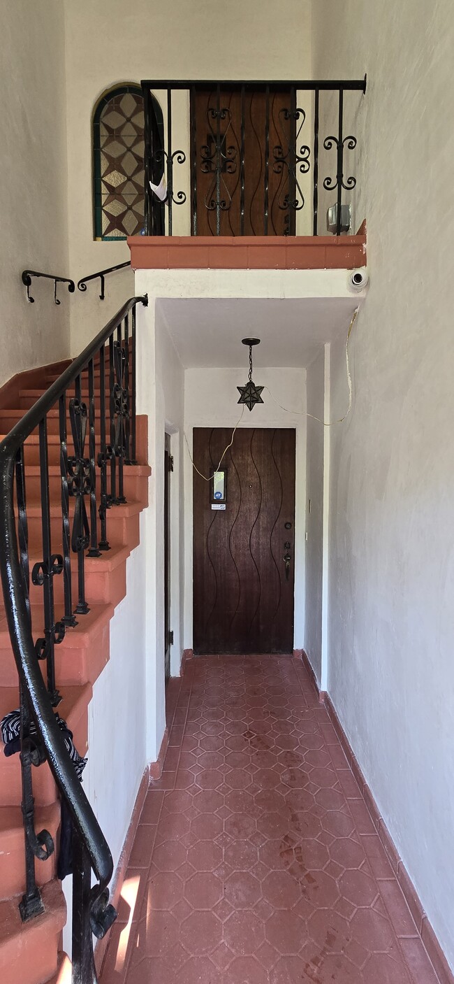 Foto del edificio - 738 N La Jolla Ave